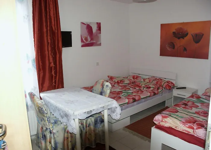 Blumenhotel Szálloda