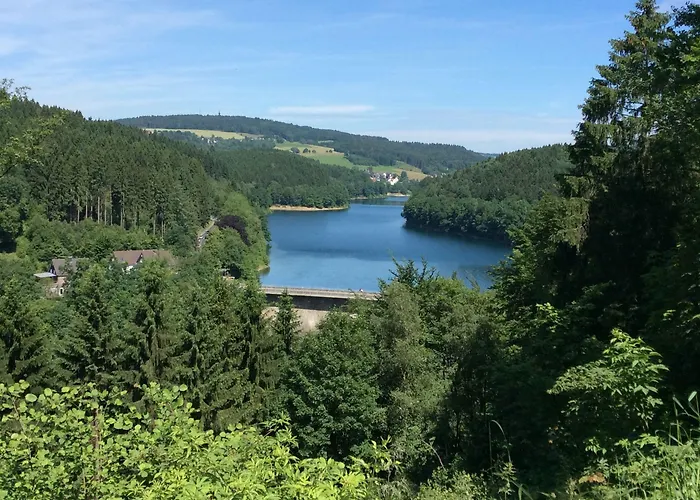 فندق Blumenhotel Bergneustadt