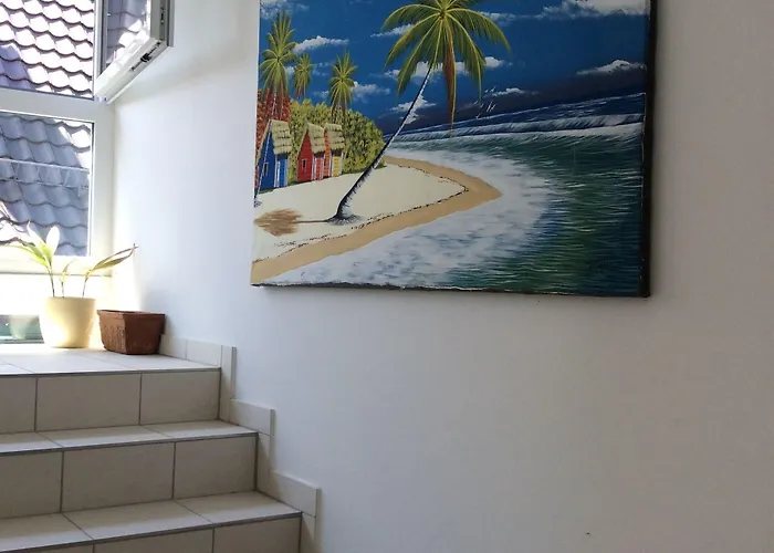 Blumenhotel فندق Bergneustadt